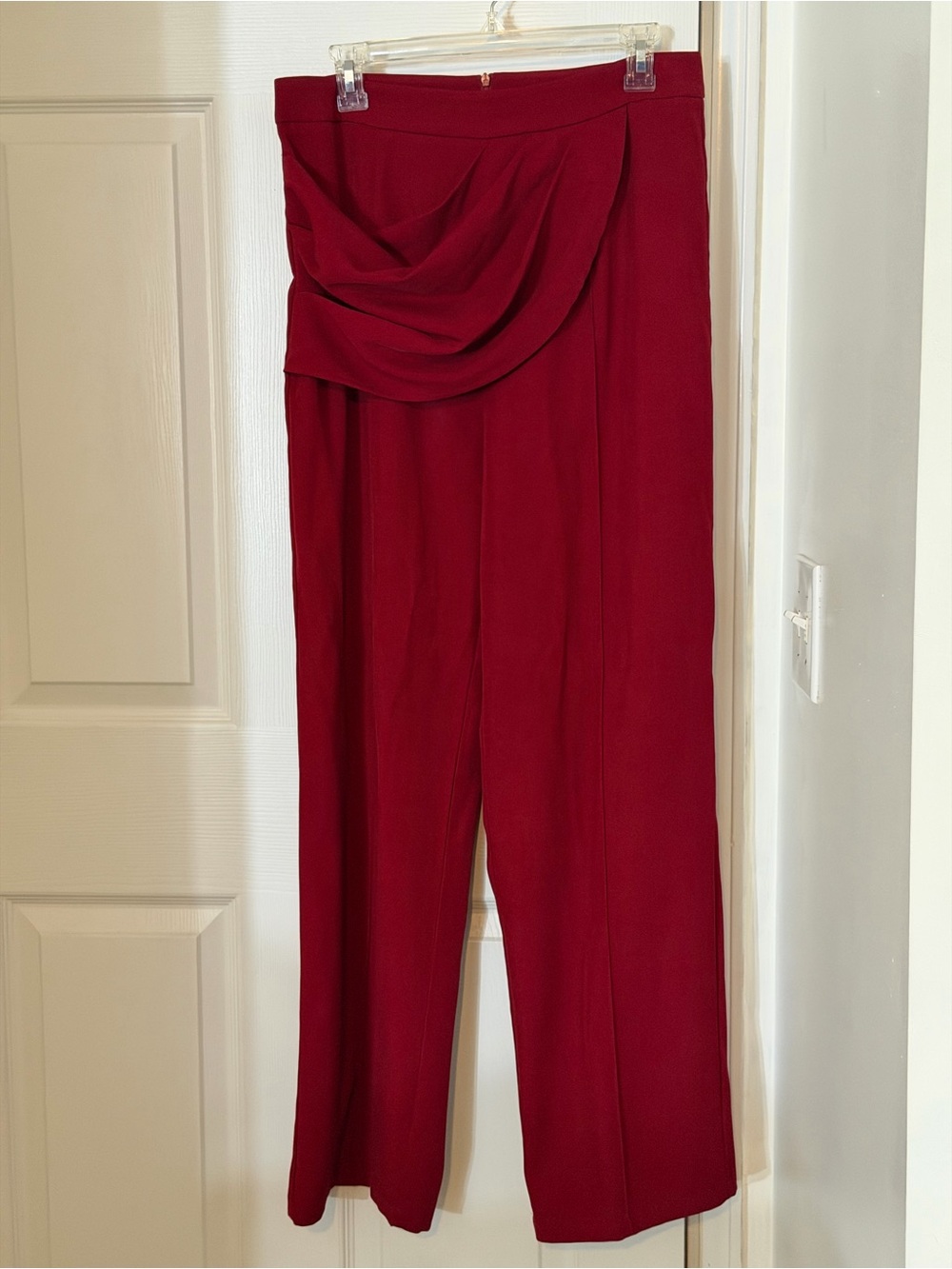 Draped High-Waist Wide-Leg Pants in Deep Red - Picture 2 of 4
